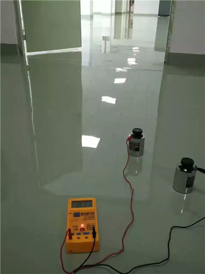 城西 防静电自流平检测